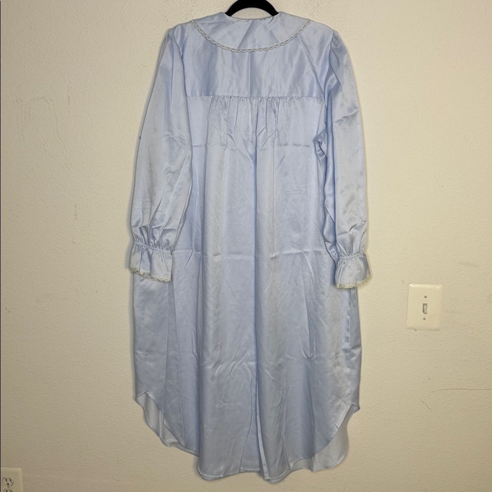 Erika Taylor vintage NWT Blue winter Nightgown Embroidered Collar plus 1X - Picture 3 of 4